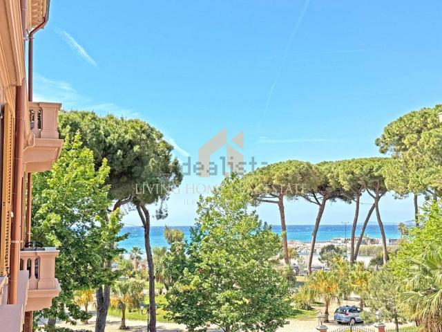 Appartamento in vendita di 99 m² in Via Vittorio Veneto