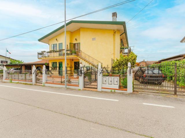 Appartamento in vendita di 99 m² in Via Andrea Palladio, 13