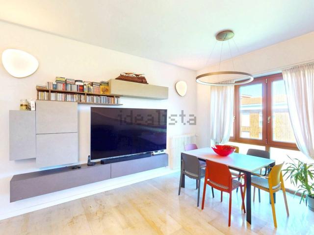 Appartamento in vendita di 99 m² in Via Antonio Vallisneri, 11