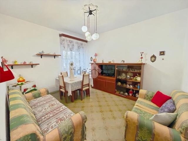 Appartamento in vendita di 99 m² in Via Bologna, 16
