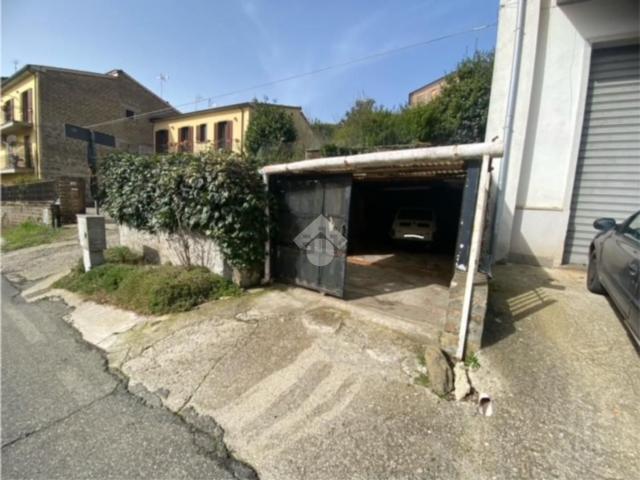 Appartamento in vendita di 99 m² in Via Contadini Giuseppe