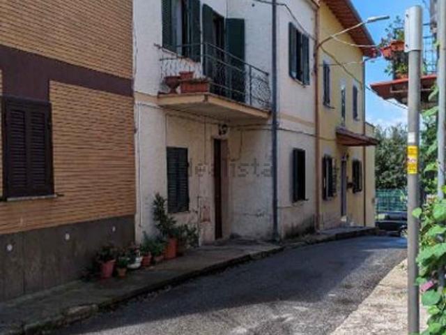 Appartamento in vendita di 99 m² in Via Cocceio