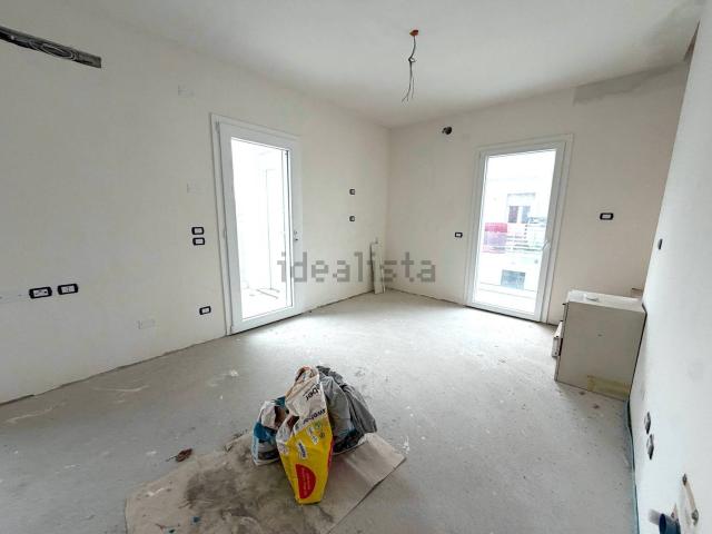 Appartamento in vendita di 99 m² in Via Cortemaggiore
