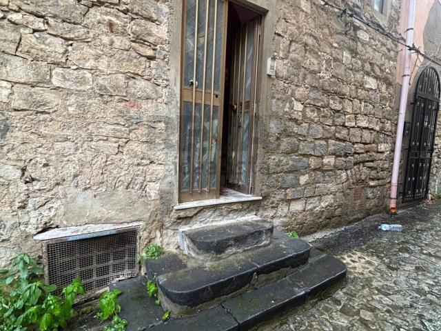 Appartamento in vendita di 99 m² in Via Dante Alighieri, 79
