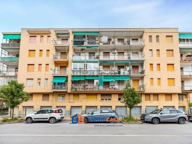 Appartamento in vendita di 99 m² in Via dei Levantino, 64