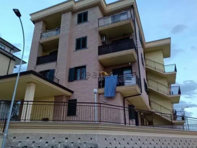 Appartamento in vendita di 99 m² in Via Della Resistenza