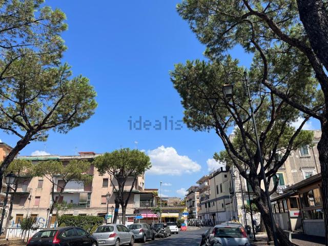 Appartamento in vendita di 99 m² in Via Enrico Pessina, 4