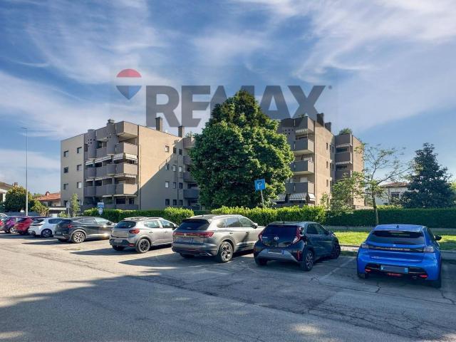 Appartamento in vendita di 99 m² in Via F. Brunelleschi, 66