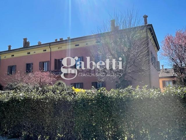 Appartamento in vendita di 99 m² in Via Ferrarese