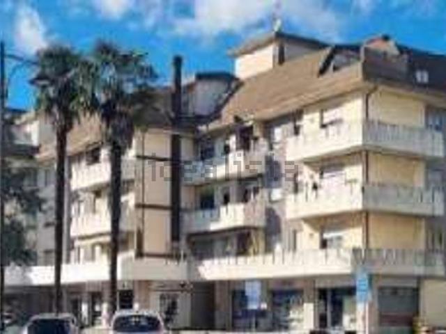Appartamento in vendita di 99 m² in Via Guglielmo Marconi