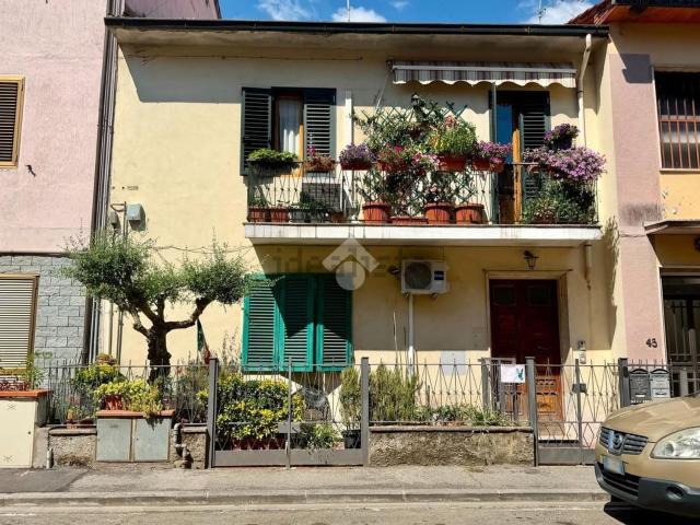 Appartamento in vendita di 99 m² in Via II Giugno, 43