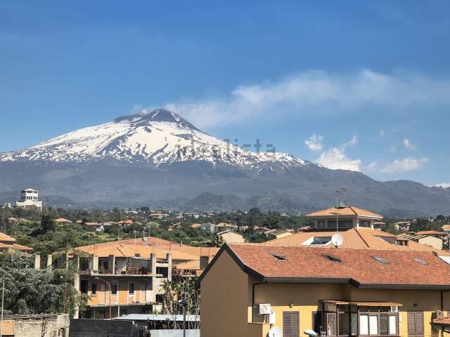 Appartamento in vendita di 99 m² in Via IV Novembre, 26