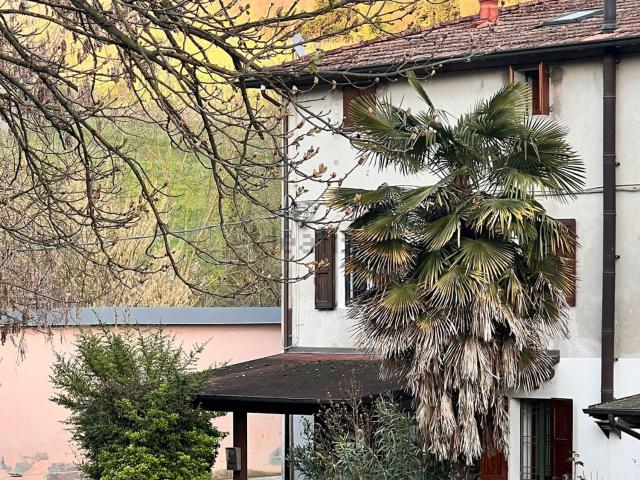 Appartamento in vendita di 99 m² in Via Lavino