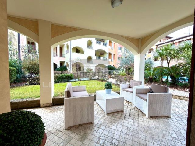 Appartamento in vendita di 99 m² in Via Lungolago Giuseppe Zanardelli, 32