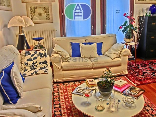 Appartamento in vendita di 99 m² in Via Marinai D&apos Italia, 1