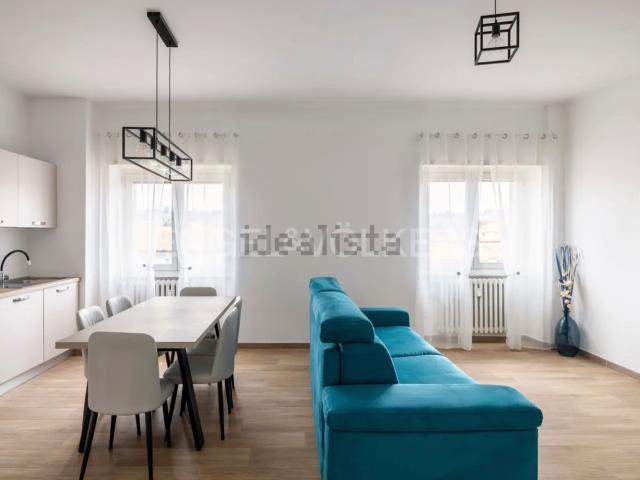 Appartamento in vendita di 99 m² in Via Mottarone, 26