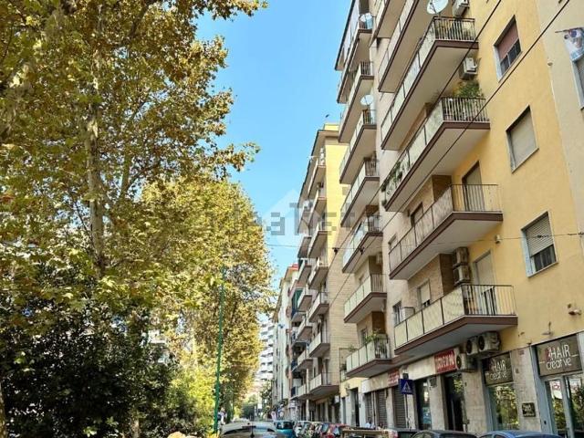Appartamento in vendita di 99 m² in Via Nicola Nicolini, 40