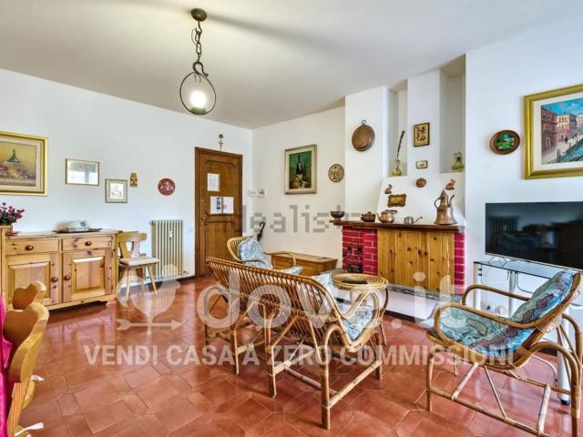 Appartamento in vendita di 99 m² in Via per Concenedo, 35