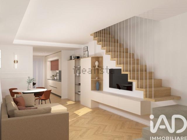 Appartamento in vendita di 99 m² in Via Pesaro, 6