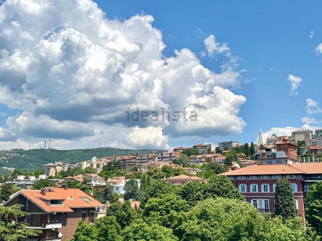 Appartamento in vendita di 99 m² in Via Pio Riego Gambini, 55