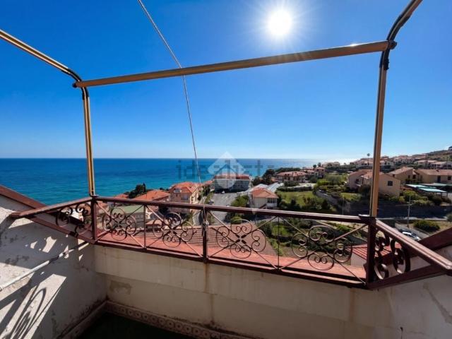 Appartamento in vendita di 99 m² in Via Piani Paorelli, 44