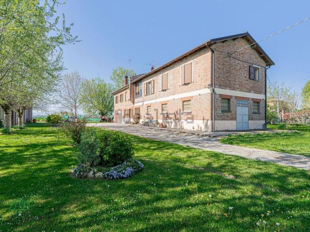 Appartamento in vendita di 99 m² in Via Pierino Turrini