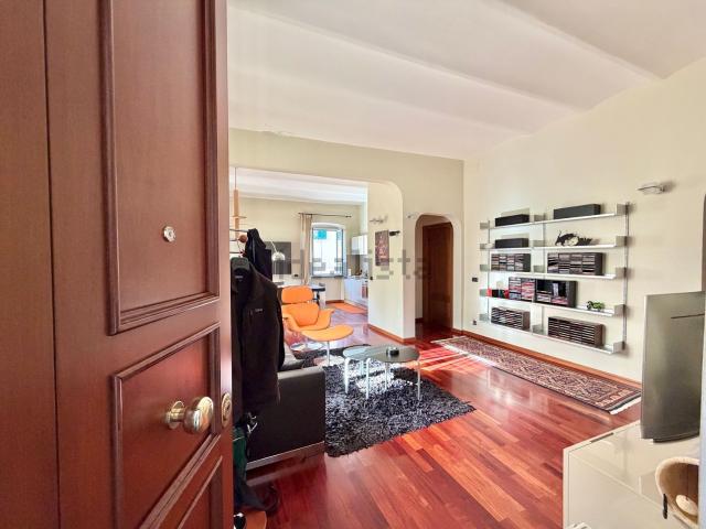 Appartamento in vendita di 99 m² in Via Ramiro Ginocchio