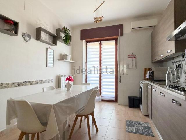 Appartamento in vendita di 99 m² in Via Raffaele Regnatela, 13