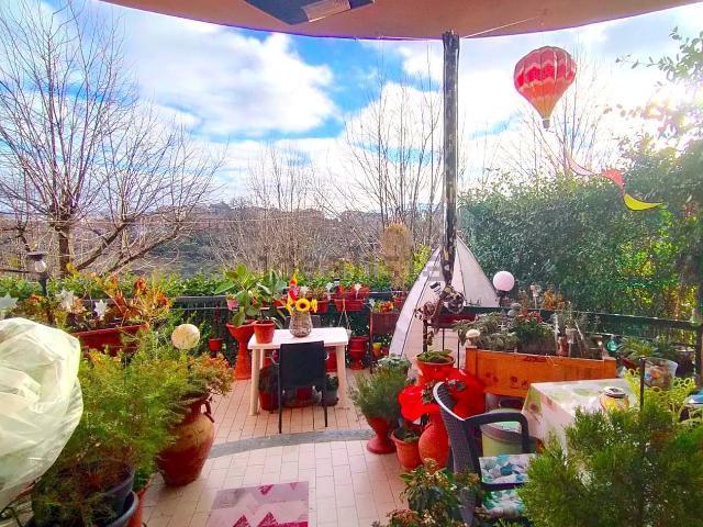 Appartamento in vendita di 99 m² in Via Santa Lucia