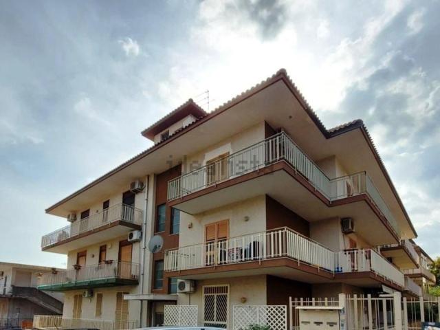 Appartamento in vendita di 99 m² in Via Santa Maria la Stella