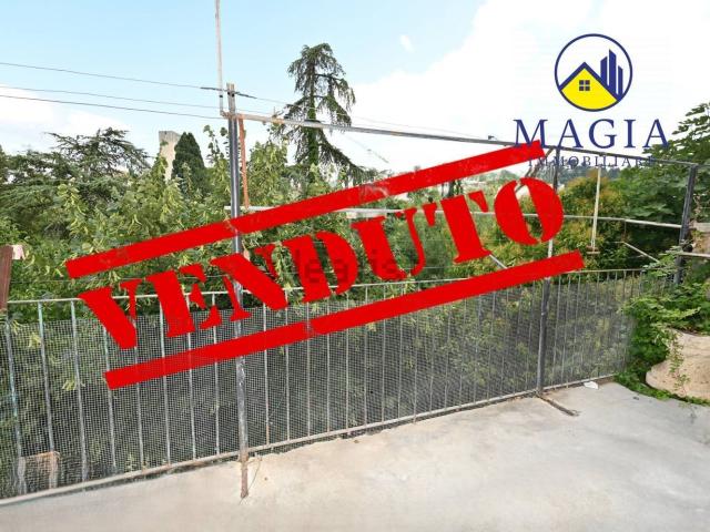 Appartamento in vendita di 99 m² in Via San Serafino, 5