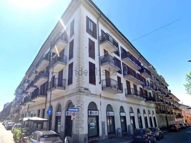 Appartamento in vendita di 99 m² in Via Stefano Grosso