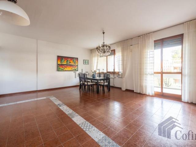 Appartamento in vendita di 99 m² in Viale Abruzzi, 4