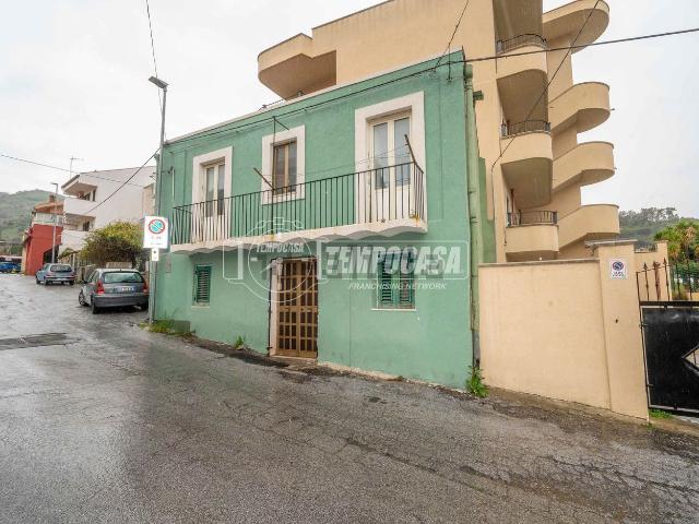 Appartamento in vendita di 99 m² in Viale della Libertà, 86