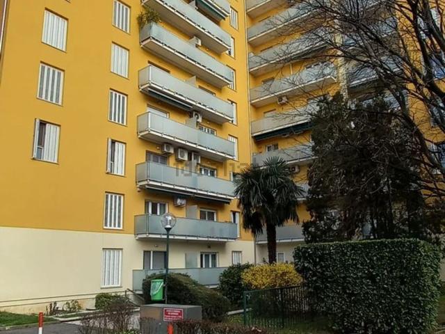 Appartamento in vendita di 99 m² in Viale Thomas Alva Edison, 666