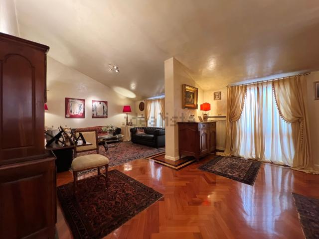 Appartamento in vendita di 100 m²