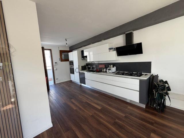 Appartamento in vendita di 100 m²