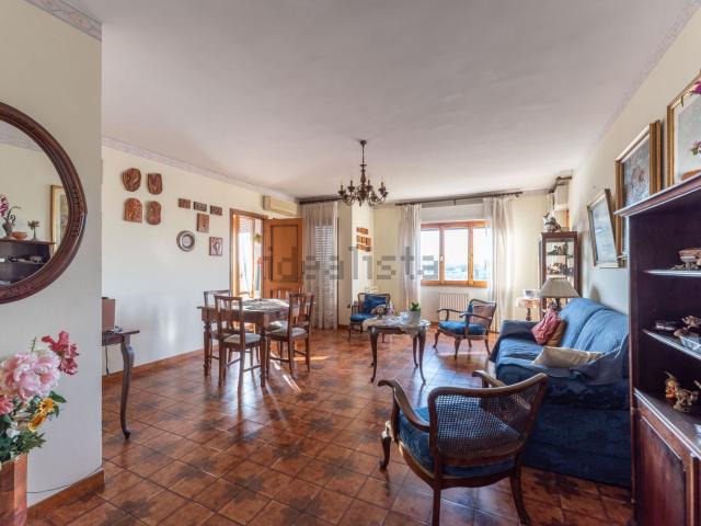 Appartamento in vendita di 100 m² in Via Collatina