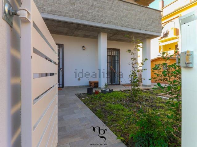 Appartamento in vendita di 100 m² in Via Commenda