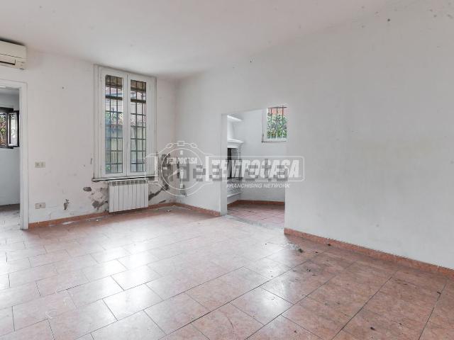 Appartamento in vendita di 100 m² in Via Comune Antico, 27
