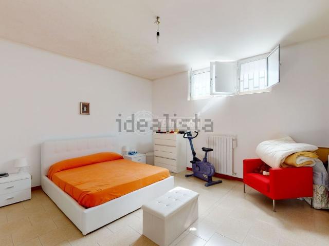 Appartamento in vendita di 100 m² in Via Conte Girolamo Giusso
