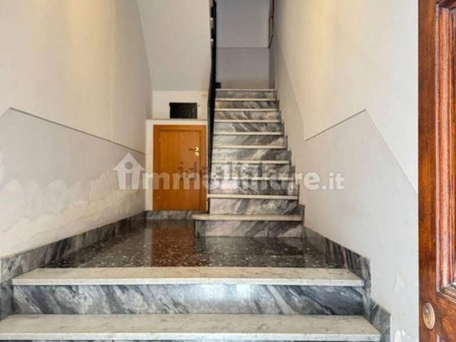 Appartamento in vendita di 100 m² in Via Conte Ruggero, 18