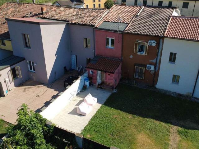 Appartamento in vendita di 100 m² in Via Corso