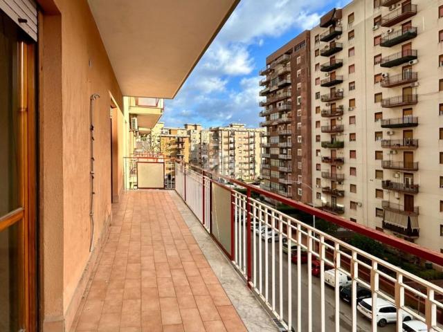 Appartamento in vendita di 100 m² in Via Corselli Rodolfo Generale, 5