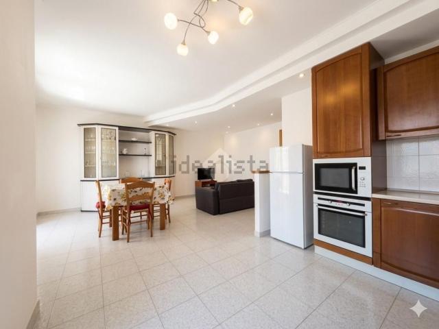 Appartamento in vendita di 100 m² in Via Catania, 50
