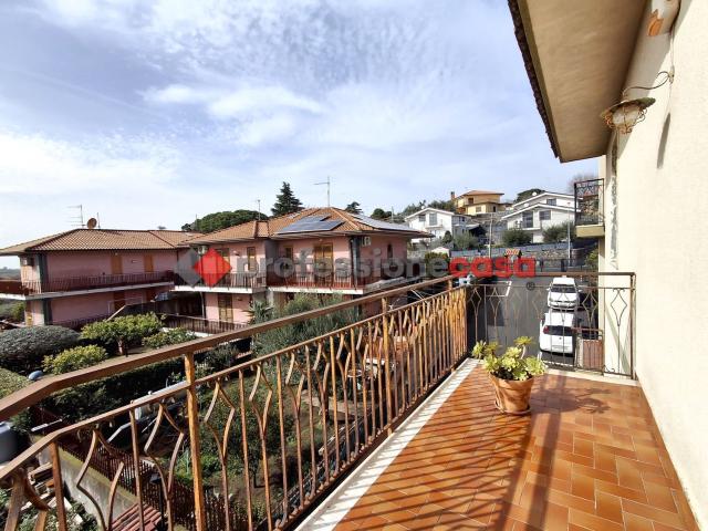 Appartamento in vendita di 100 m² in Via Catania, 7