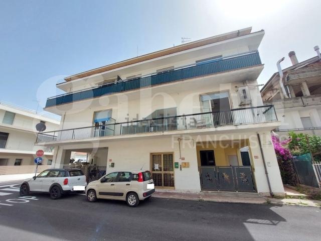 Appartamento in vendita di 100 m² in Via Cairoli, 8