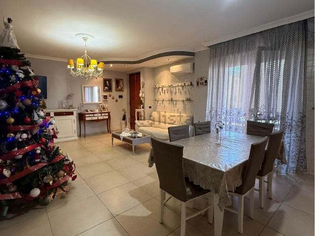 Appartamento in vendita di 100 m² in Via Calipso