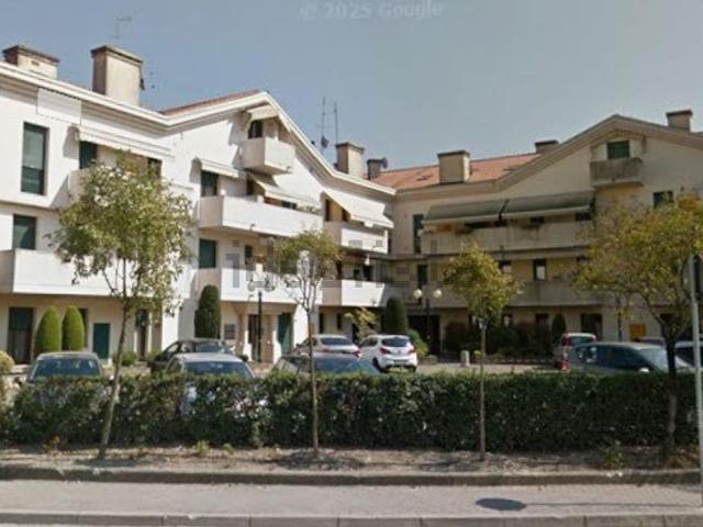 Appartamento in vendita di 100 m² in Via Caltana, 272