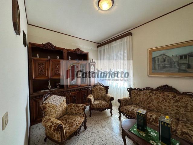 Appartamento in vendita di 100 m² in Via Campobello